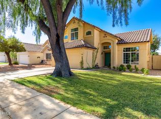 3132 W Golden Ln, Chandler, AZ 85226