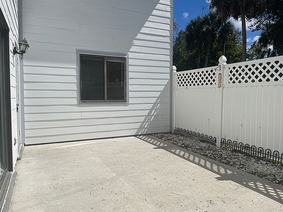 3rd image of 7723 Tamara Lee Ct APT 103