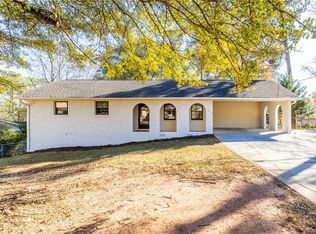 2574 Regal Cir, Lawrenceville, GA 30044