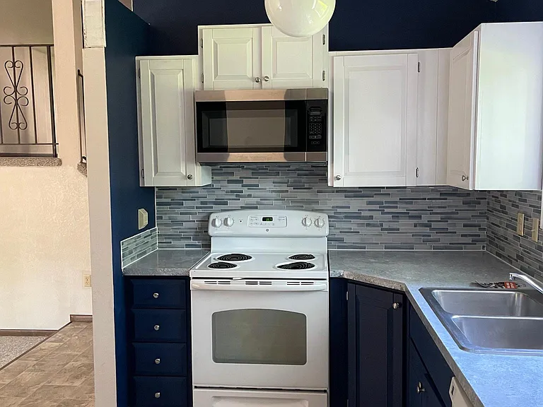 6132 Prosperity Dr — Photo 8