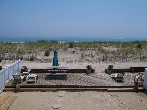Common Deck Area