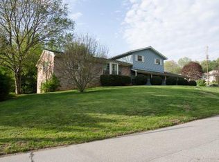 10 Mountainbrook Rd, Asheville, NC 28805