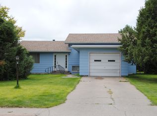 345 6th St, Burlington, CO 80807