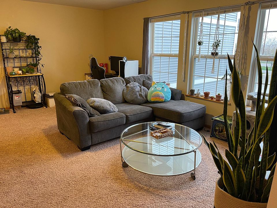 1st image of 3141 SW Sharmin Ln