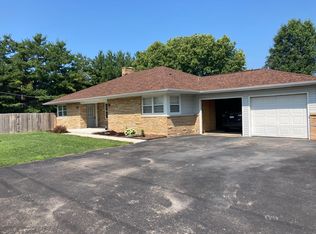 7053 Galena Rd, Bristol, IL 60512