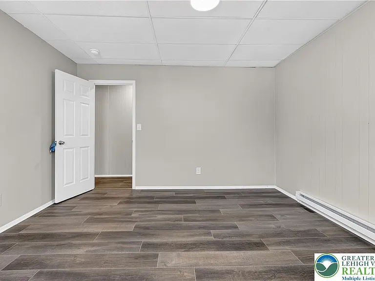 265-267 E Bertsch St #4 — Photo 26