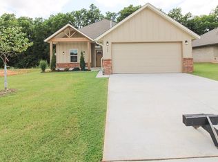 130 Mountain Laurel Way, Noble, OK 73068