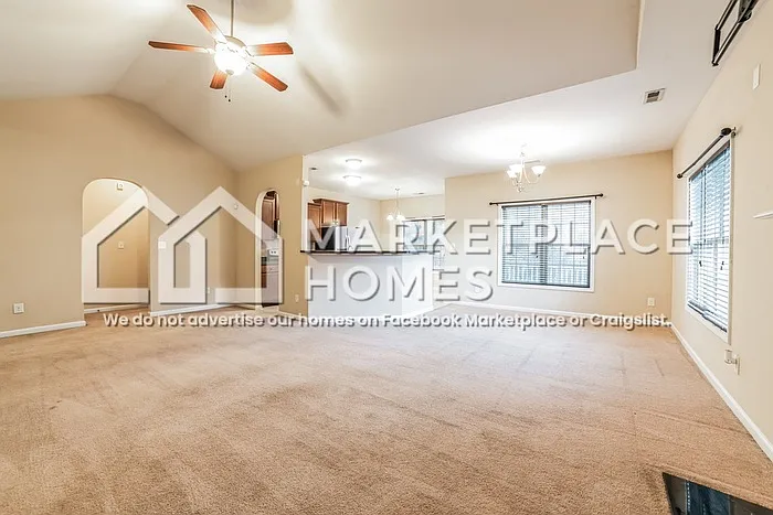 405 Peppermint Dr — Photo 5