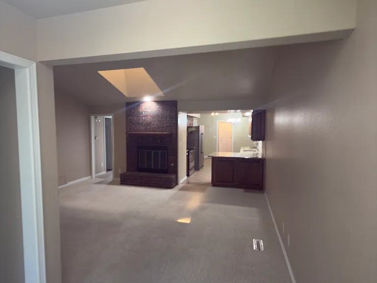 1010 Bluestem Rd — Photo 3