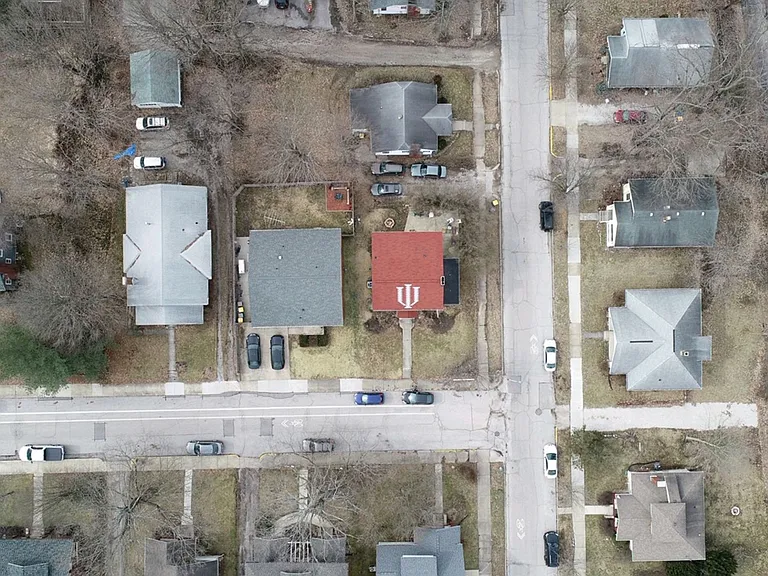 817 N Washington St — Photo 3