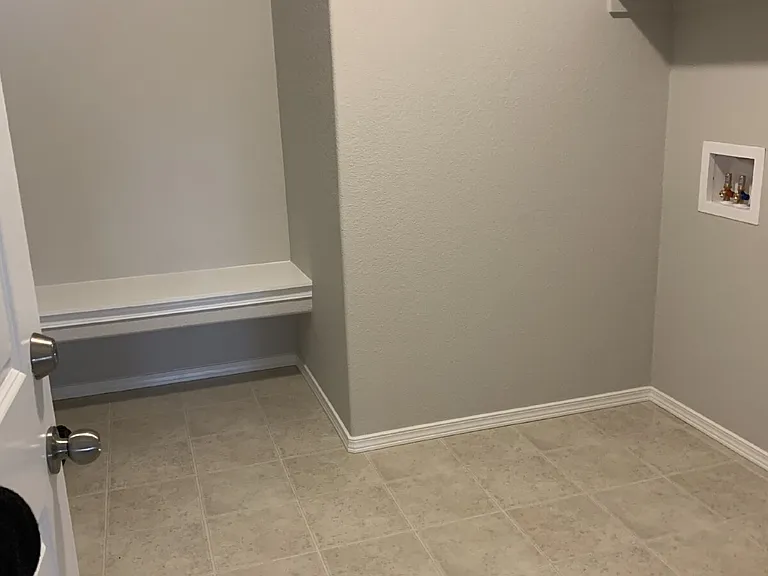 6236 Ashmore Ln — Photo 11