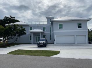 130 Lighthouse Dr, North Palm Beach, FL 33408