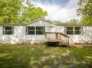 1735 Ruffin Ln, Pleasant Hope, MO 65725