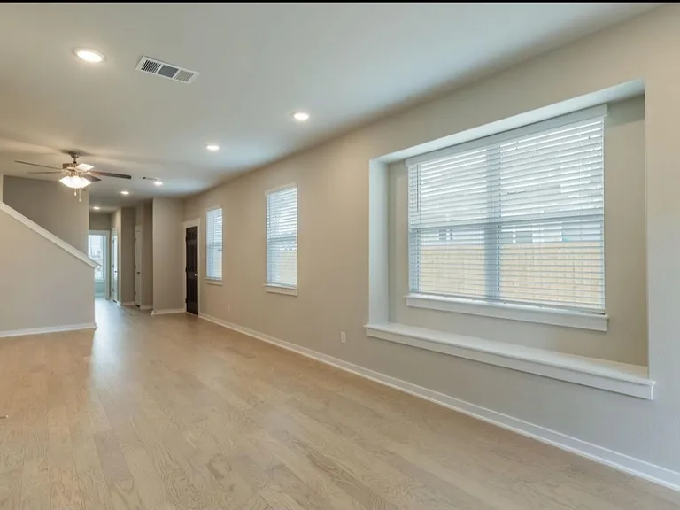 1527 Fenton Hill Dr — Photo 6