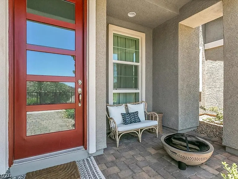 92 Kimberlite Dr — Photo 3