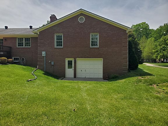5th image of 195 Timberlane Ct