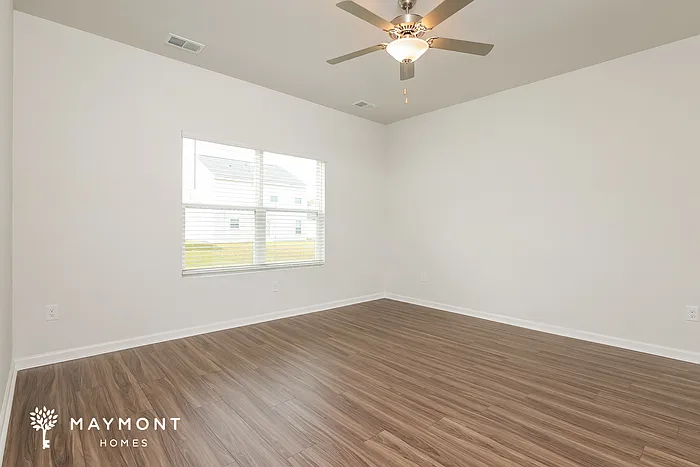 301 Augustine Dr — Photo 9
