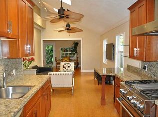 1647 NE 12th Ter, Fort Lauderdale, FL 33305
