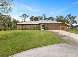 17850 Wetstone Rd, North Fort Myers, FL 33917