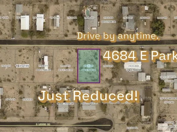 4684 Park Dr, Topock, AZ 86436