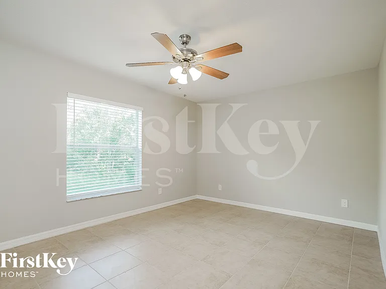 3595 Gillot Blvd — Photo 11