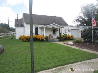 67 W Central St, Rosedale, IN 47874