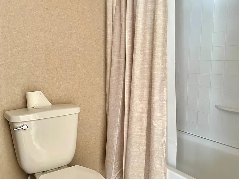 104 Shoshoni Dr — Photo 12