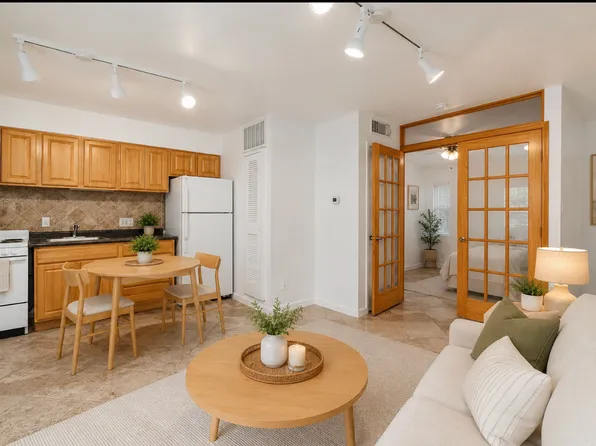 2110 Kinney Ave, Austin, TX 78704