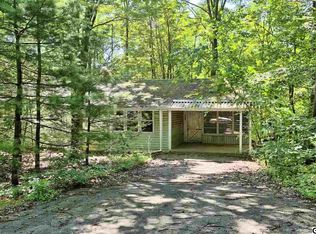 108 Tapeworm Rd, New Bloomfield, PA 17068