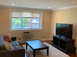 7 Lowell Ave APT 3, Watertown, MA 02472