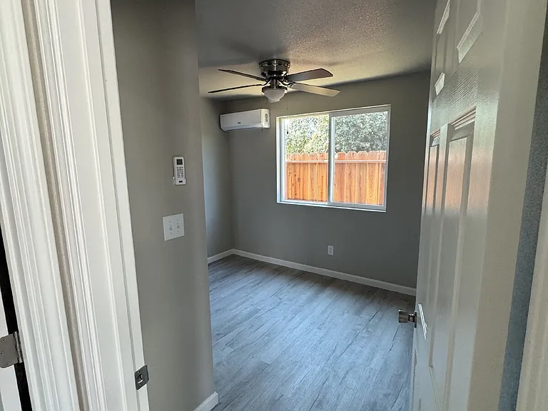 1855 D St #1 — Photo 6