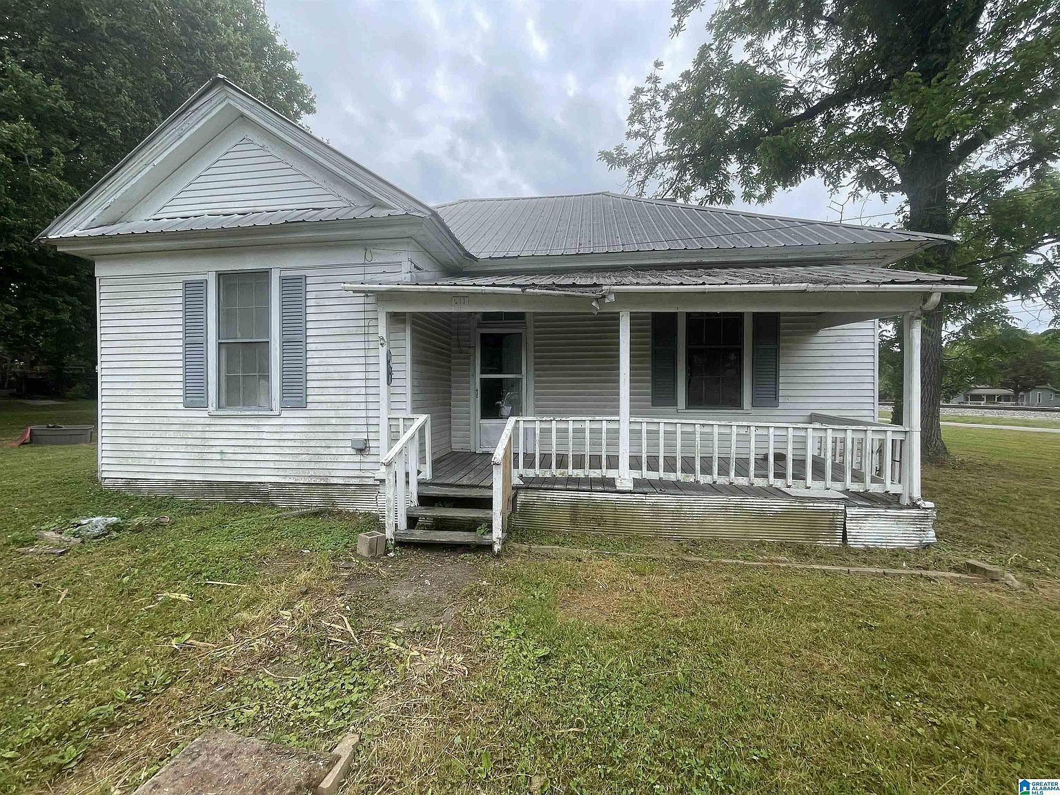 611 12th Ave SW, Alabaster, AL 35007 | Zillow