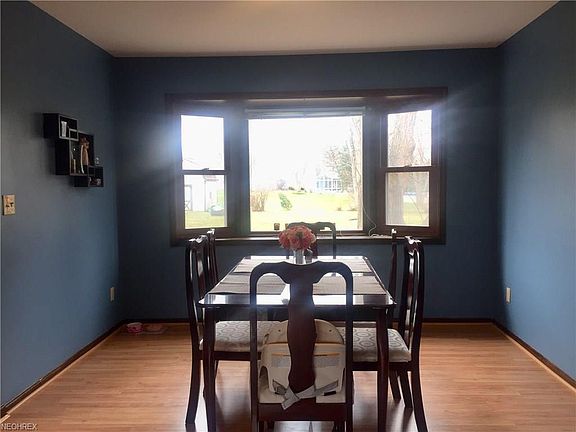 4th image of 8987 Crow Dr