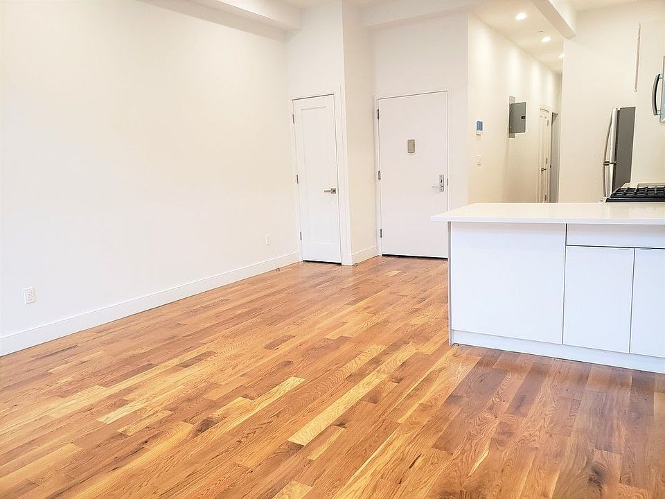1st image of 355 W 122nd St #3F
