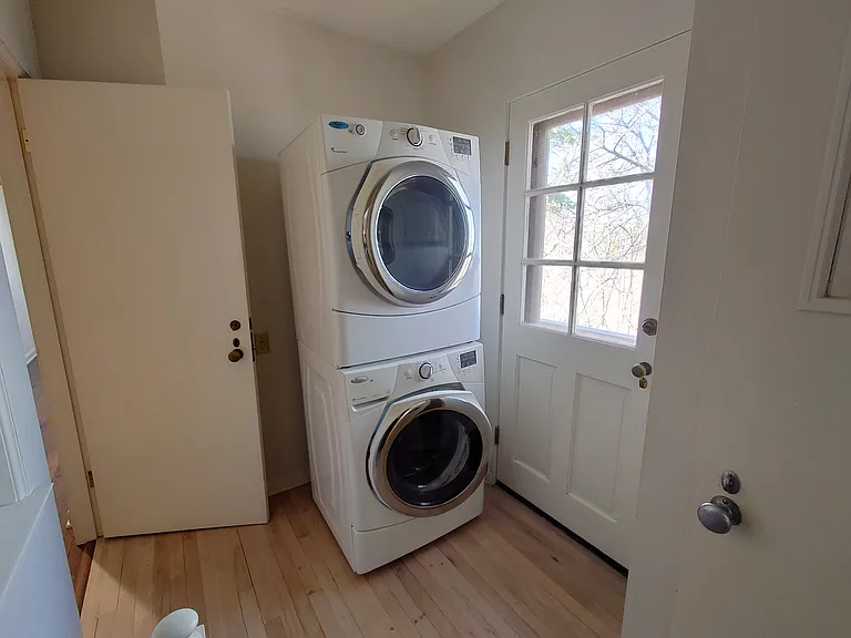 3200 E Hampshire St — Photo 30