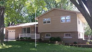 2nd image of 3189 N Meadow Ln