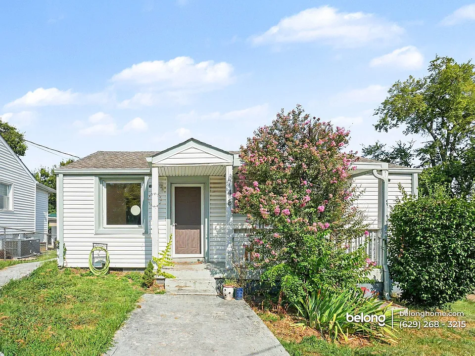 748 22nd Ct N
