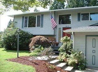 1417 SW 306th St, Federal Way, WA 98023