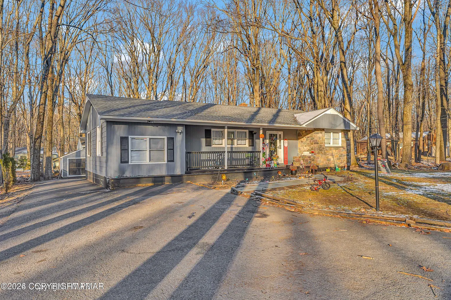 110 Linden Loop photo 1