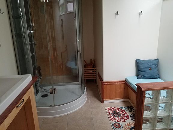 Bathroom/Steam/Sauna/Shower