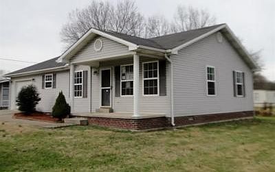 1st image of 189 Wallin St