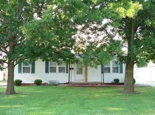 1132 W Fremont St, Galesburg, IL 61401