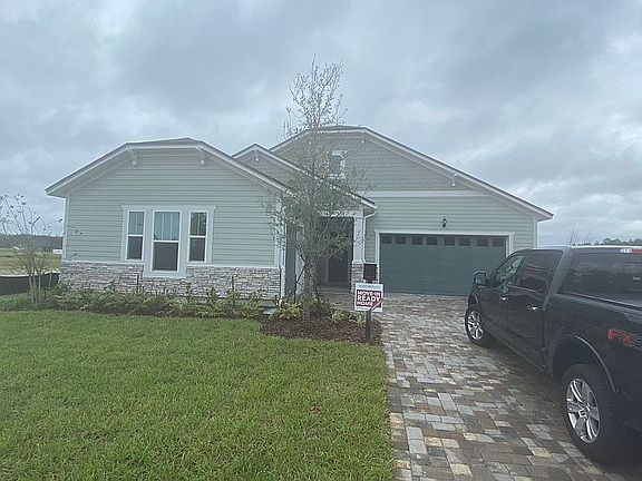 4th image of 115 Silver Pine Dr