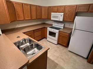 101 Elliott Ln #14350825, Oregon, WI 53575