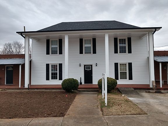 2nd image of 125 W Main St #14