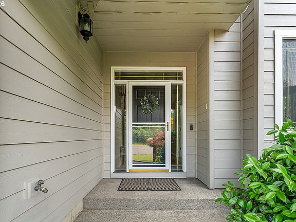 3rd image of 15968 SE Venice Ridge Way