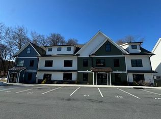 10 S Hills Way #21, Wappingers Falls, NY 12590