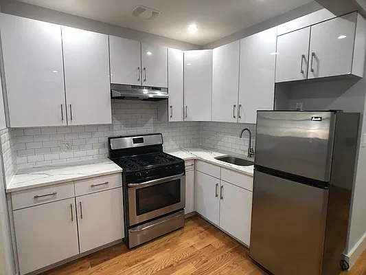 Rented by Yup Realty LLC | media 2