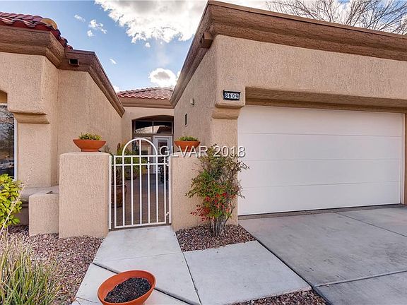3rd image of 8609 Prairie Hill Dr