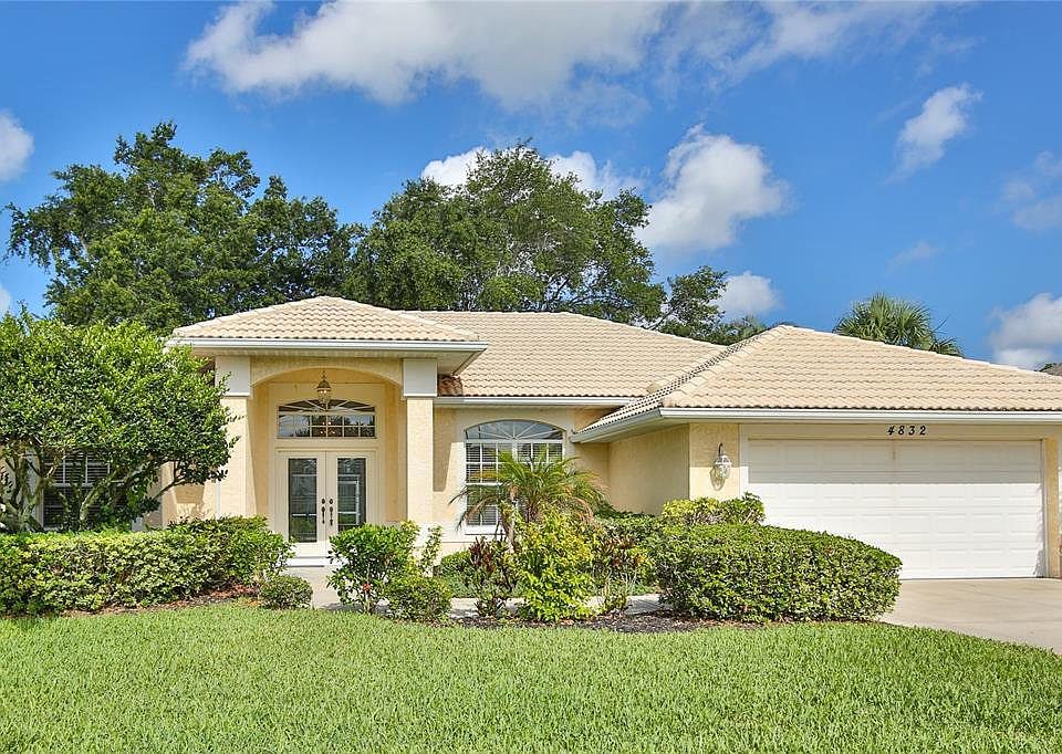 1st image of 4832 Jacaranda Heights Dr
